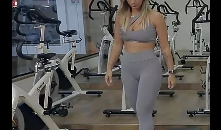 Petite amie japonaise avant le travail video x gratuit amateur