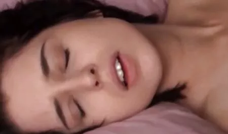 2 xxx video pornographique blondes et un veinard