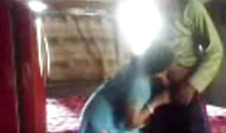 LA SECRE vidéo porno chatte poilue