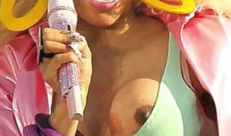 Un vieux mec video gratuite du x demande à sa femme de le regarder baiser une jeune salope