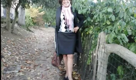 Big Sista donne à son homme un coup de main pour x video gratuite jouir