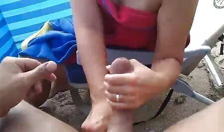 Couple amateur streaming vidéo porno baise sur le sol de la cuisine
